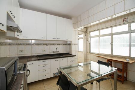 Apartamento para alugar com 119m², 3 quartos e 1 vaga Apartamento para alugar com 119m², 3 quartos e 1 vagaCozinha