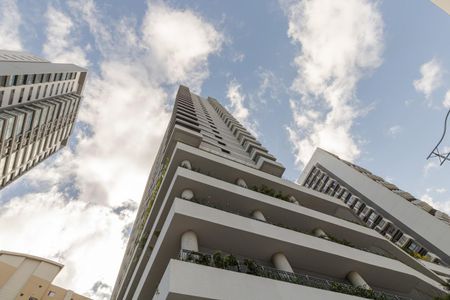 Fachada de kitnet/studio para alugar com 2 quartos, 38m² em Vila Nova Conceição, São Paulo