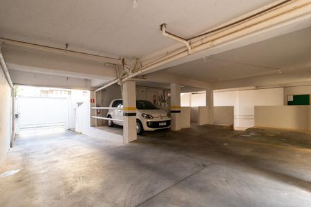 Garagem de apartamento para alugar com 2 quartos, 59m² em Tingui, Curitiba