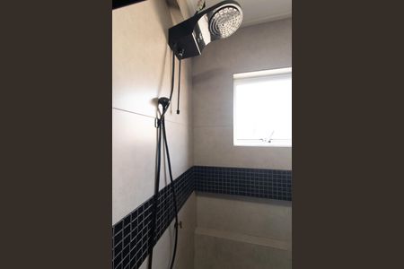 Apartamento para alugar com 59m², 2 quartos e 1 vaga Apartamento para alugar com 59m², 2 quartos e 1 vagaDetalhe do banheiro