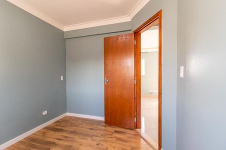 Quarto 1 de apartamento para alugar com 2 quartos, 59m² em Tingui, Curitiba