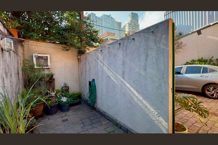 Casa de condomínio para alugar com 300m², 4 quartos e 2 vagas Casa de condomínio para alugar com 300m², 4 quartos e 2 vagasDetalhe
