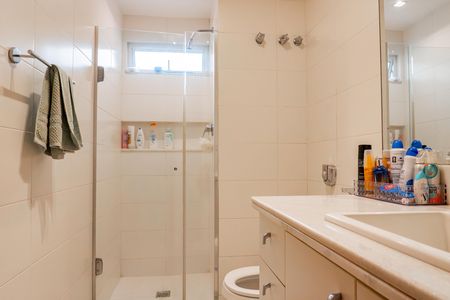 Apartamento à venda com 124m², 4 quartos e 1 vaga Apartamento à venda com 124m², 4 quartos e 1 vagaBanheiro