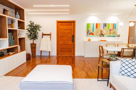 Apartamento à venda com 124m², 4 quartos e 1 vaga Apartamento à venda com 124m², 4 quartos e 1 vagaSala