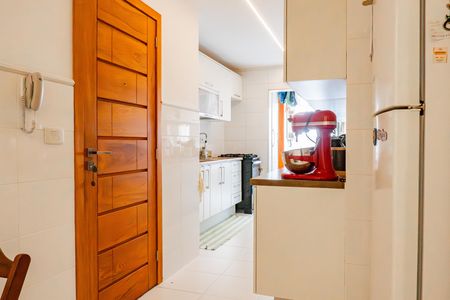 Apartamento à venda com 124m², 4 quartos e 1 vaga Apartamento à venda com 124m², 4 quartos e 1 vagaCozinha