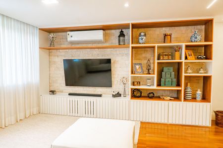 Apartamento à venda com 124m², 4 quartos e 1 vaga Apartamento à venda com 124m², 4 quartos e 1 vagaSala
