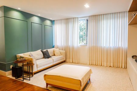 Apartamento à venda com 124m², 4 quartos e 1 vaga Apartamento à venda com 124m², 4 quartos e 1 vagaSala