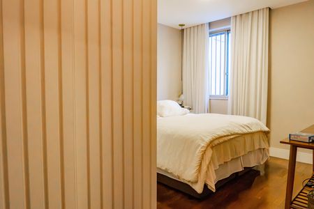 Apartamento à venda com 124m², 4 quartos e 1 vaga Apartamento à venda com 124m², 4 quartos e 1 vagaQuarto 2 - Suíte