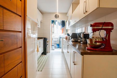 Apartamento à venda com 124m², 4 quartos e 1 vaga Apartamento à venda com 124m², 4 quartos e 1 vagaCozinha