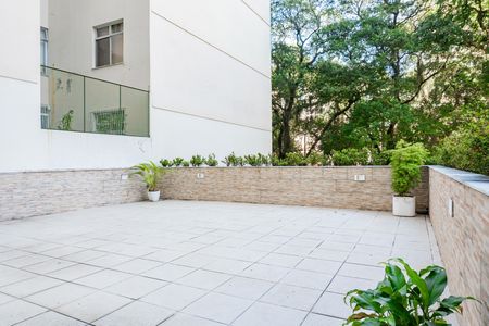 Apartamento à venda com 124m², 4 quartos e 1 vaga Apartamento à venda com 124m², 4 quartos e 1 vagaÁrea comum - Playground