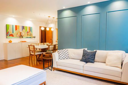 Apartamento à venda com 124m², 4 quartos e 1 vaga Apartamento à venda com 124m², 4 quartos e 1 vagaSala