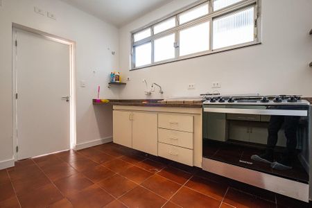 Apartamento para alugar com 137m², 3 quartos e 1 vaga Apartamento para alugar com 137m², 3 quartos e 1 vagaCozinha