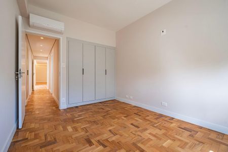Apartamento para alugar com 137m², 3 quartos e 1 vaga Apartamento para alugar com 137m², 3 quartos e 1 vagaQuarto 2