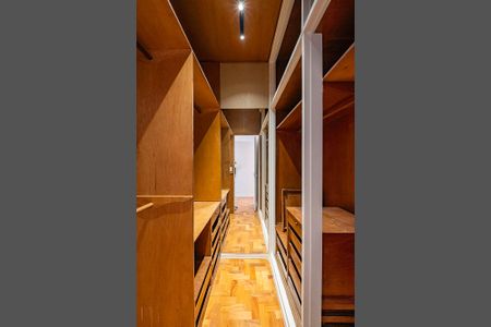 Apartamento para alugar com 137m², 3 quartos e 1 vaga Apartamento para alugar com 137m², 3 quartos e 1 vagaQuarto 1