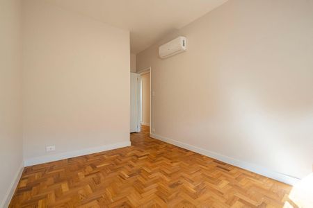 Apartamento para alugar com 137m², 3 quartos e 1 vaga Apartamento para alugar com 137m², 3 quartos e 1 vagaQuarto 1