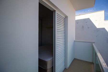 Casa de condomínio para alugar com 191m², 3 quartos e 4 vagasVista do Quarto 1