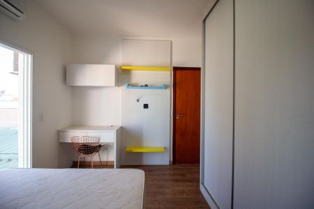Casa de condomínio para alugar com 191m², 3 quartos e 4 vagasQuarto 1