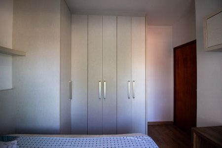 Quarto 2 de casa de condomínio para alugar com 3 quartos, 191m² em Loteamento Dinora Rosa, Sorocaba
