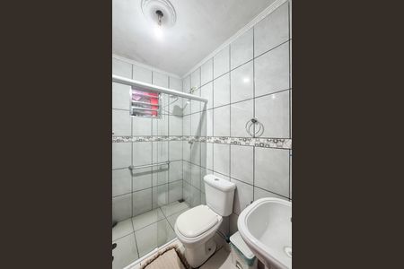Casa à venda com 187m², 3 quartos e 2 vagas Casa à venda com 187m², 3 quartos e 2 vagasBanheiro Social 1