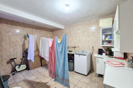Casa à venda com 187m², 3 quartos e 2 vagas Casa à venda com 187m², 3 quartos e 2 vagasÁrea de Serviço