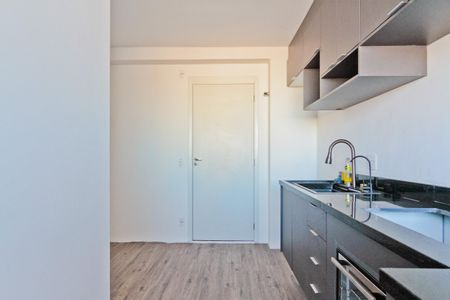 Cozinha de apartamento à venda com 2 quartos, 38m² em Parada Inglesa, São Paulo