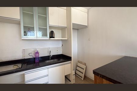 Apartamento para alugar com 48m², 2 quartos e 1 vaga Apartamento para alugar com 48m², 2 quartos e 1 vagaSala/Cozinha