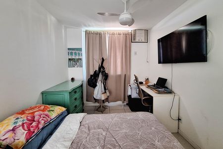 Suíte 1 de apartamento para alugar com 2 quartos, 65m² em Pendotiba, Niterói