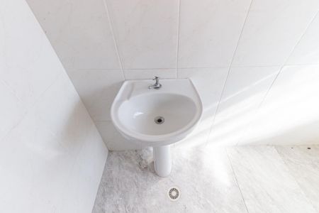 Casa para alugar com 90m², 4 quartos e 1 vaga Casa para alugar com 90m², 4 quartos e 1 vagaBanheiro