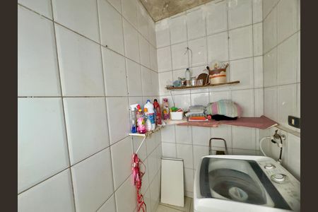 Casa para alugar com 64m², 2 quartos e 2 vagas