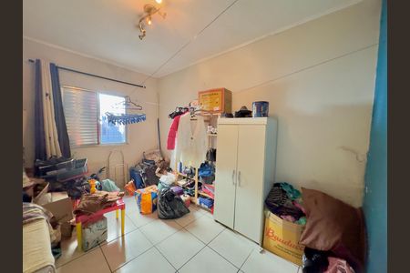 Casa para alugar com 64m², 2 quartos e 2 vagas