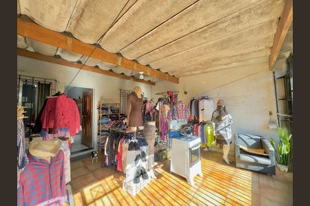 Casa para alugar com 64m², 2 quartos e 2 vagas