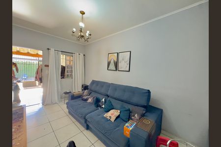 Casa para alugar com 64m², 2 quartos e 2 vagas
