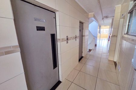 Studio para alugar com 28m², 1 quarto e 1 vaga Studio para alugar com 28m², 1 quarto e 1 vagaÁrea comum