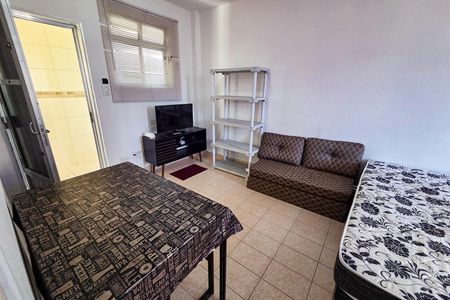 Studio para alugar com 28m², 1 quarto e 1 vaga Studio para alugar com 28m², 1 quarto e 1 vagaSala