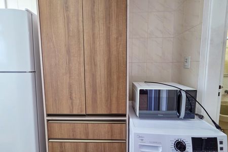 Studio para alugar com 28m², 1 quarto e 1 vaga Studio para alugar com 28m², 1 quarto e 1 vagaCozinha