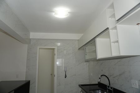 Cozinha de apartamento para alugar com 2 quartos, 84m² em Parque Esplanada do Embu, Embu das Artes