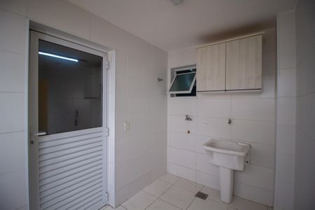 Apartamento para alugar com 118m², 3 quartos e 2 vagas Apartamento para alugar com 118m², 3 quartos e 2 vagasÁrea de Serviço