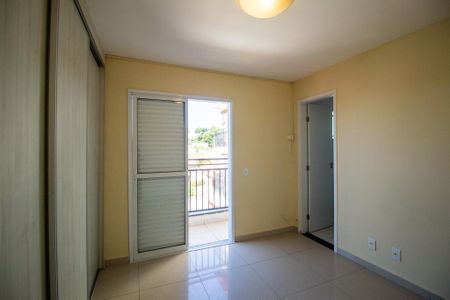 Apartamento para alugar com 118m², 3 quartos e 2 vagas Apartamento para alugar com 118m², 3 quartos e 2 vagasSuite