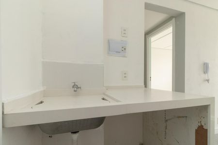 Apartamento para alugar com 37m², 2 quartos e sem vaga Apartamento para alugar com 37m², 2 quartos e sem vagaCozinha e Área de Serviço