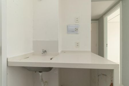 Apartamento para alugar com 37m², 2 quartos e sem vaga Apartamento para alugar com 37m², 2 quartos e sem vagaCozinha e Área de Serviço