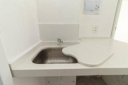 Apartamento para alugar com 37m², 2 quartos e sem vaga Apartamento para alugar com 37m², 2 quartos e sem vagaCozinha e Área de Serviço
