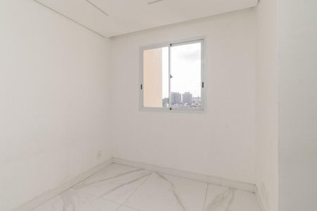 Quarto 1 de apartamento para alugar com 2 quartos, 37m² em Parque Sao Rafael, São Paulo