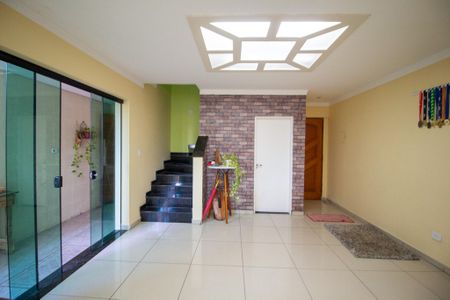 Casa para alugar com 349m², 3 quartos e 4 vagasSala