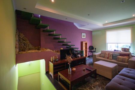 Casa para alugar com 349m², 3 quartos e 4 vagasSala TV 