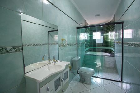 Casa para alugar com 349m², 3 quartos e 4 vagasBanheiro da Suíte 1