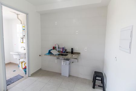 Cozinha de apartamento para alugar com 2 quartos, 48m² em Jardim Planalto, Carapicuíba