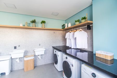 Apartamento para alugar com 48m², 2 quartos e sem vaga Apartamento para alugar com 48m², 2 quartos e sem vagaLavanderia
