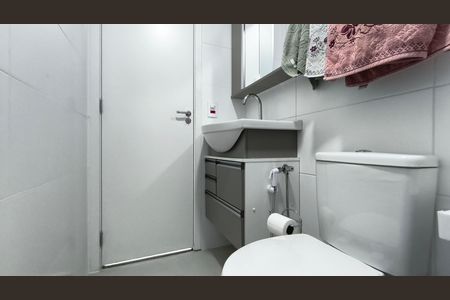 Apartamento à venda com 34m², 2 quartos e sem vaga Apartamento à venda com 34m², 2 quartos e sem vagaBanheiro