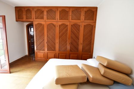 Casa para alugar com 500m², 4 quartos e 6 vagasQuarto 2 - Suíte