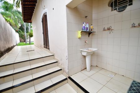 Casa para alugar com 500m², 4 quartos e 6 vagasÁrea de Serviço